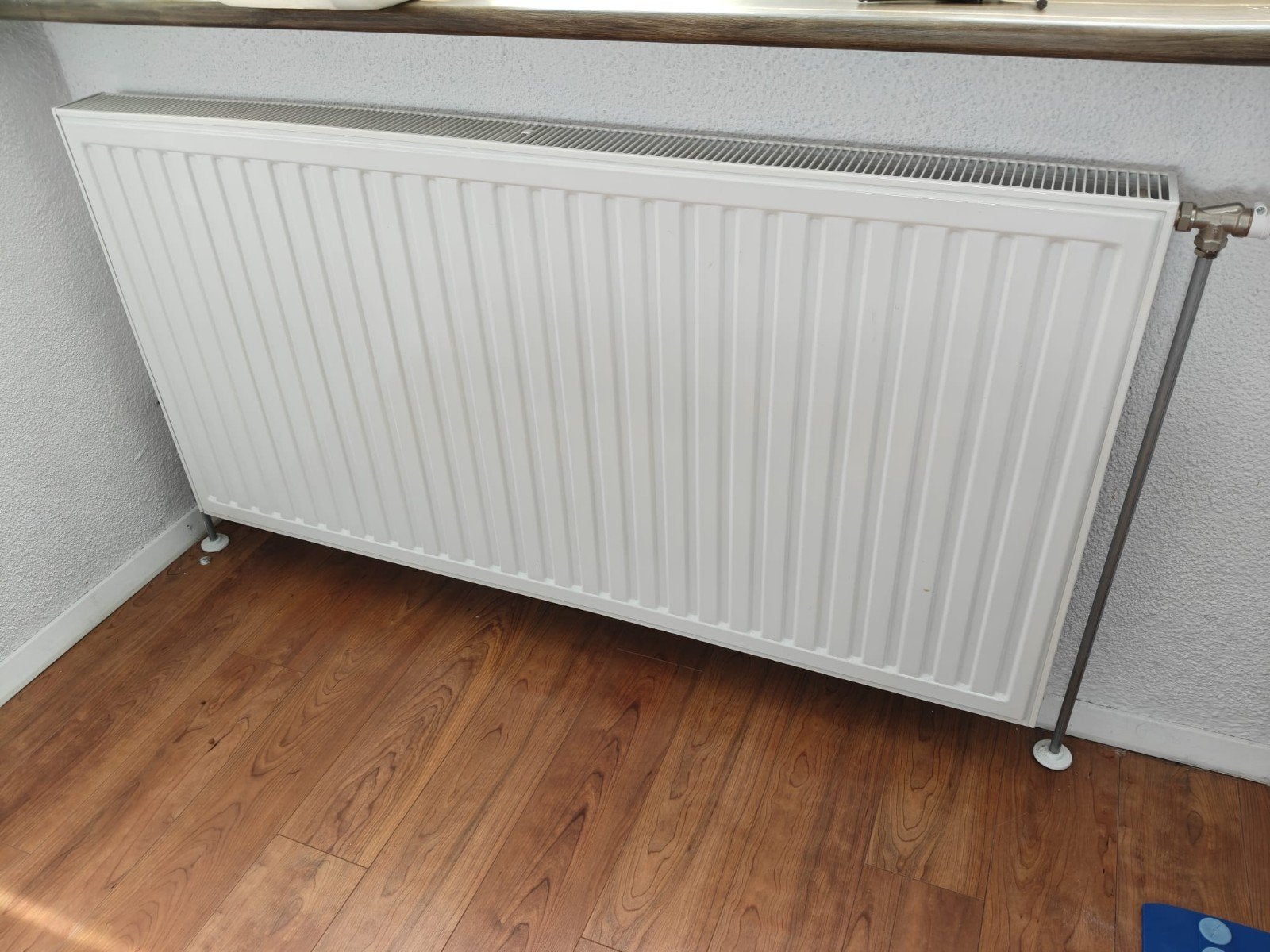 2 Witte radiators te koop aangeboden 150x75 en 60x60, Doe-het-zelf en Verbouw, Verwarming en Radiatoren, Ophalen, 30 tot 80 cm