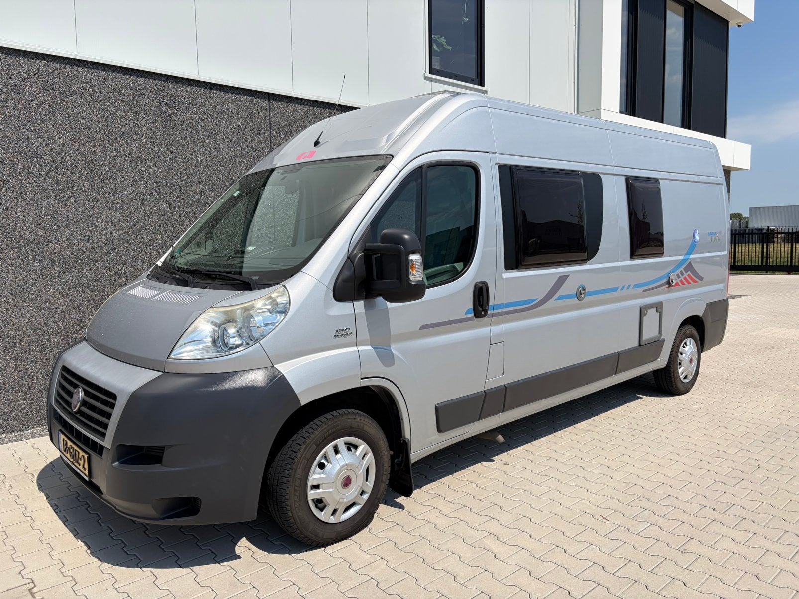 Adria Twin 600 Buscamper | 48k km | 2e eigenaar | Orig. NL, Caravans en Kamperen, Campers, Fiat, Dakluik, Tot en met 3, Particulier