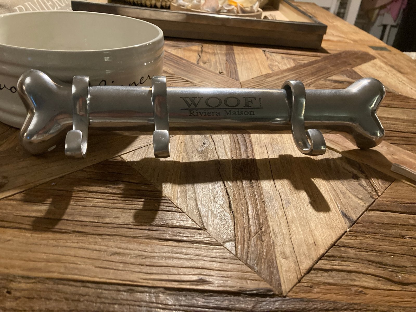 RM Kapstok voor hondenriemen - Riviera Maison 'Woof!', Ophalen of Verzenden, Zo goed als nieuw, Metaal, Wandhaken