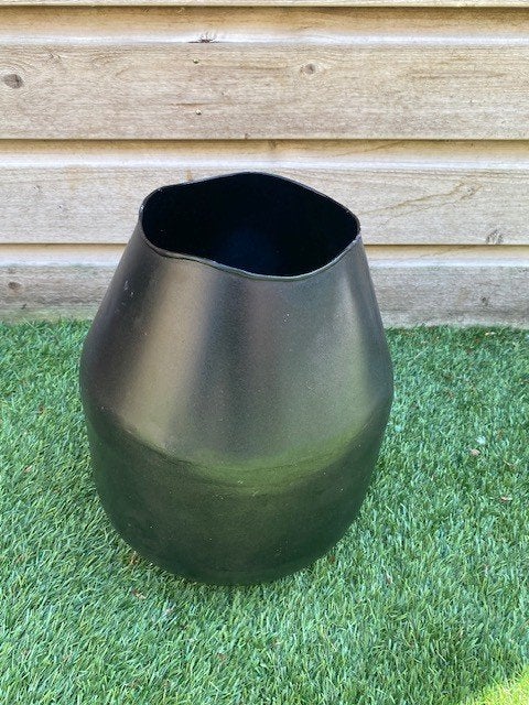 vaas metaal bepure home hoohte 34 cm, Rond, Ophalen of Verzenden, Metaal, Minder dan 40 cm