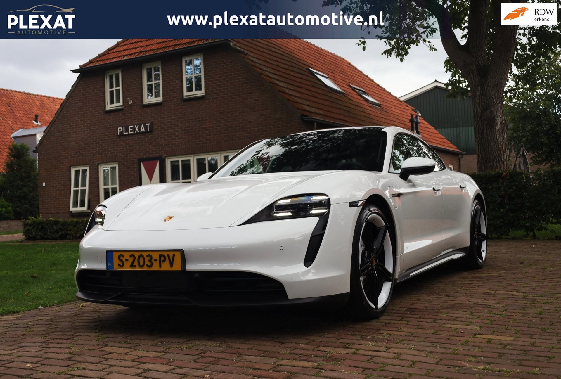 Porsche Taycan Performance+ 94 kWh Aut. | Battery Plus | Pas, Auto's, Achterwielaandrijving, Gebruikt, 4 stoelen, Wit