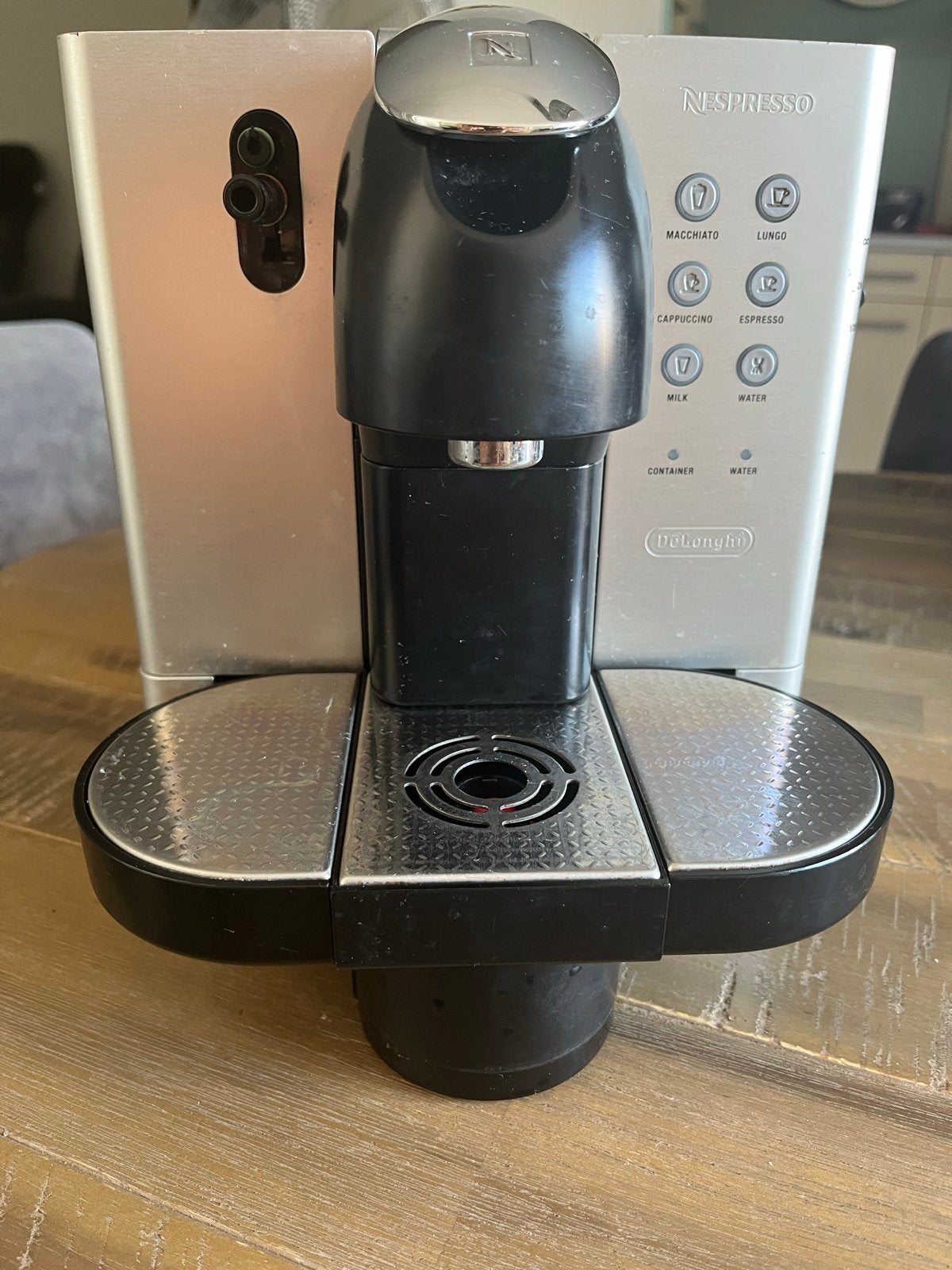 Nespresso De'Longhi 720.M met melkopschuimer, Ophalen, Gebruikt, Espresso apparaat, 1 kopje