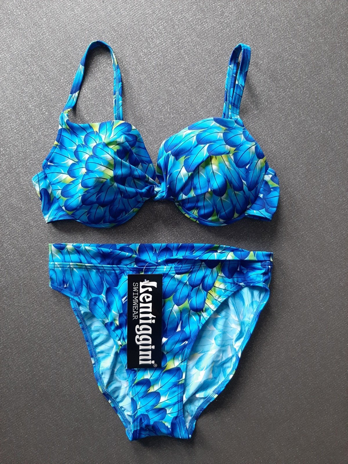 Nieuwe lentiggini bikini - Blauw met bloemenprint maat 40, Blauw, Nieuw, Ophalen of Verzenden, Bikini