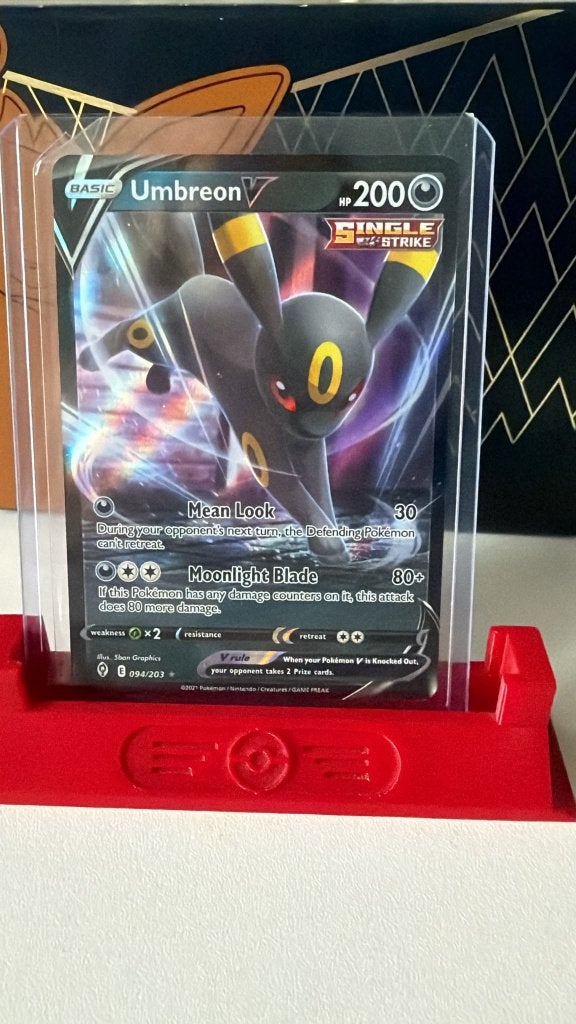 094/203 Umbreon V uit de set Evolving Skies, Ophalen of Verzenden, Nieuw, Losse kaart