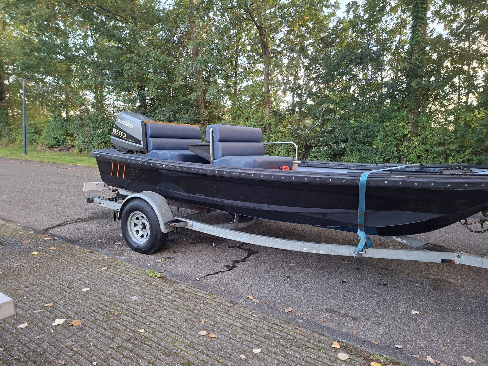 Ridge raider(boston whaler) met 150pk suzuki efi (m2450768661) — Vis ...