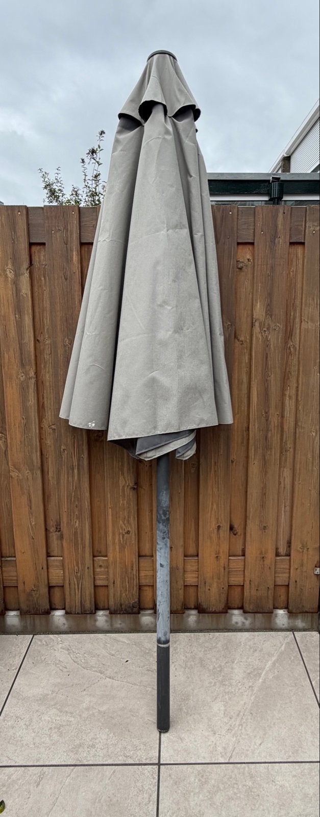 Parasol zonder voet - Grijs, Ophalen, Gebruikt, 2 tot 3 meter, Stokparasol