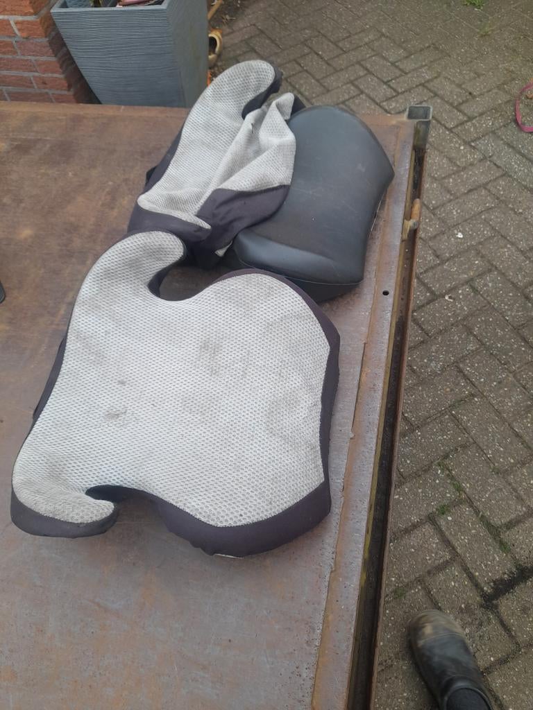 2 stoelverhogers kinderen, Ophalen