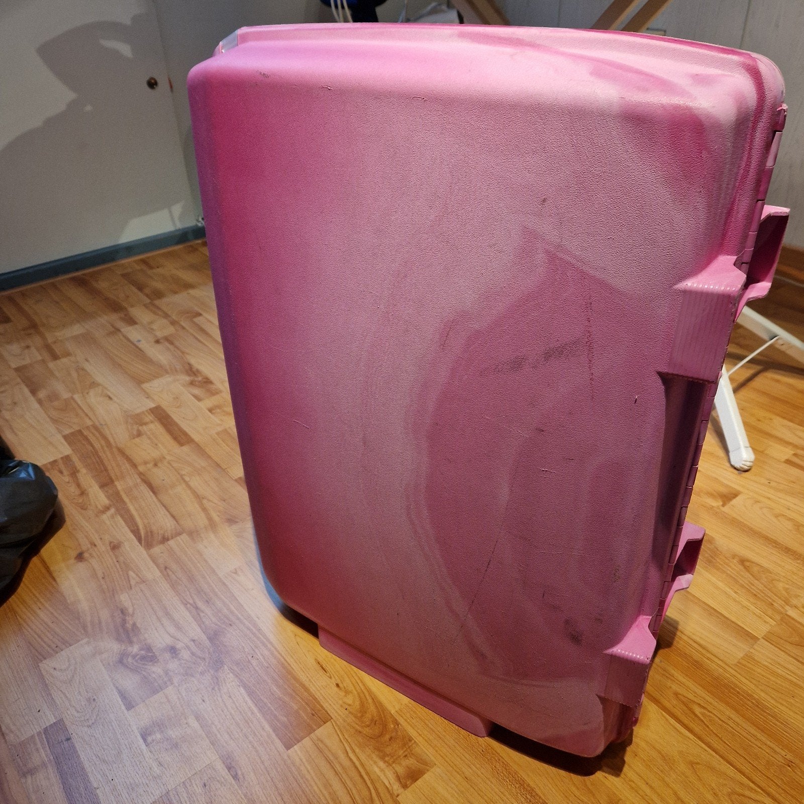 Roze American Tourister Koffer met Wieltjes en Handgreep, Ophalen, Gebruikt, Wieltjes