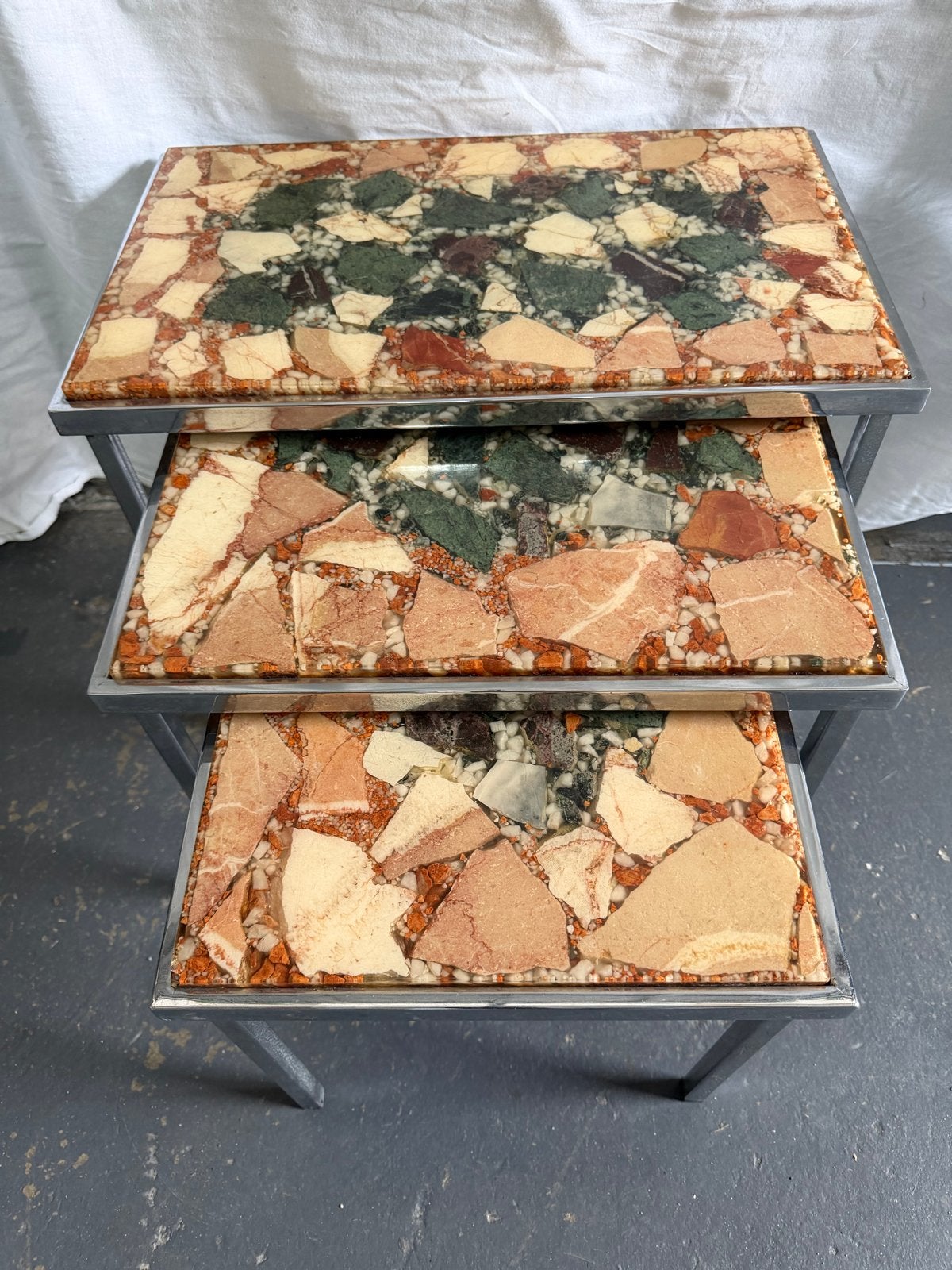 Set van 3 bijzettafels met mozaïek blad, Ophalen, Minder dan 45 cm, Minder dan 55 cm, Gebruikt