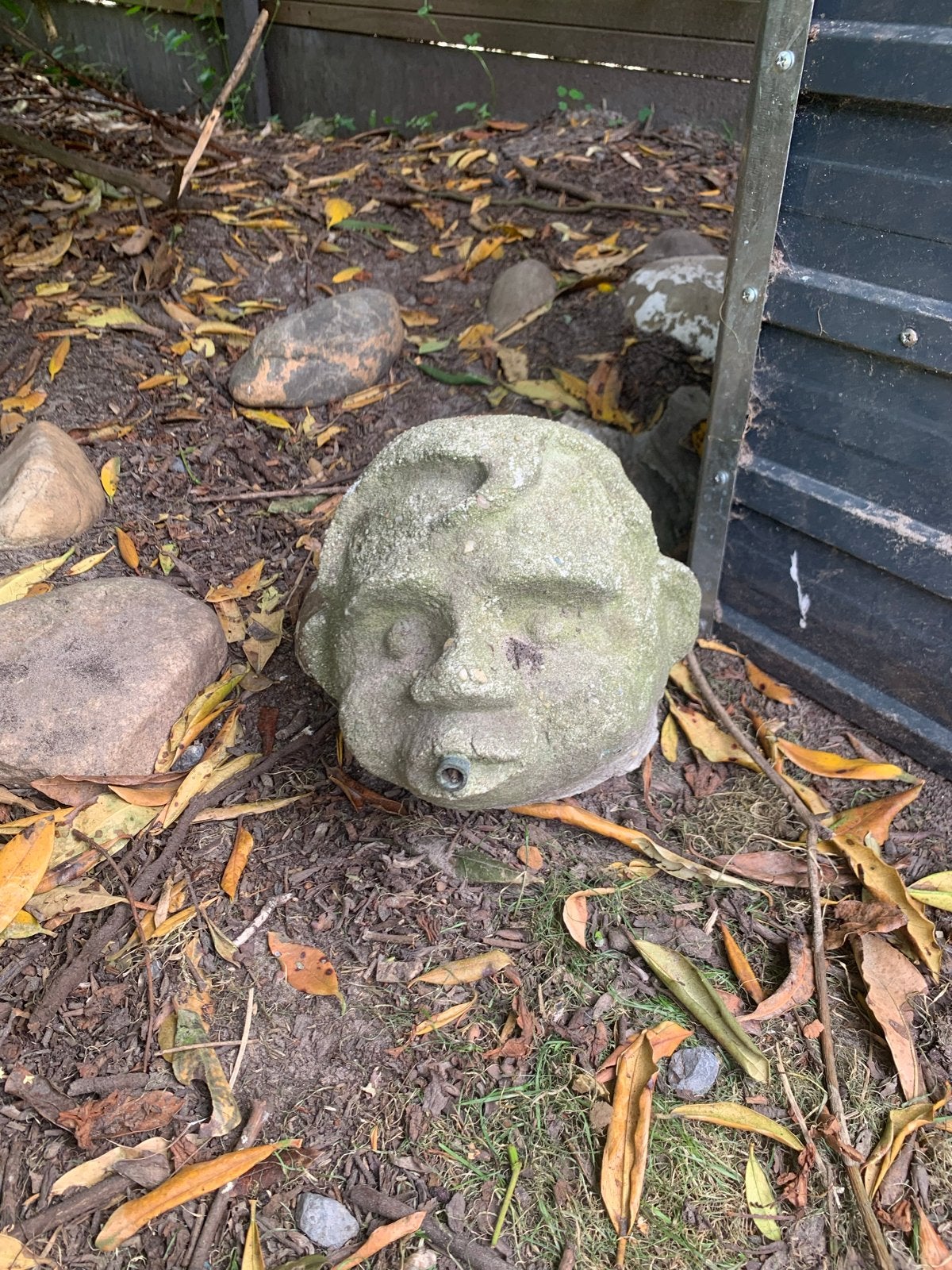 Antieke stenen wateruitloop in de vorm van een hoofd, Tuin en Terras, Ophalen, Gebruikt, Beton, Mensenbeeld