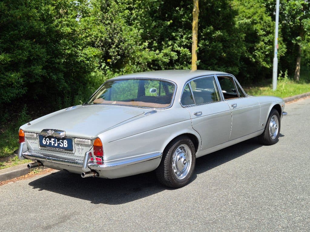 Jaguar XJ6 4.2 LWB II 1975 Grijs, Automaat, 58.000 km !, foto 7