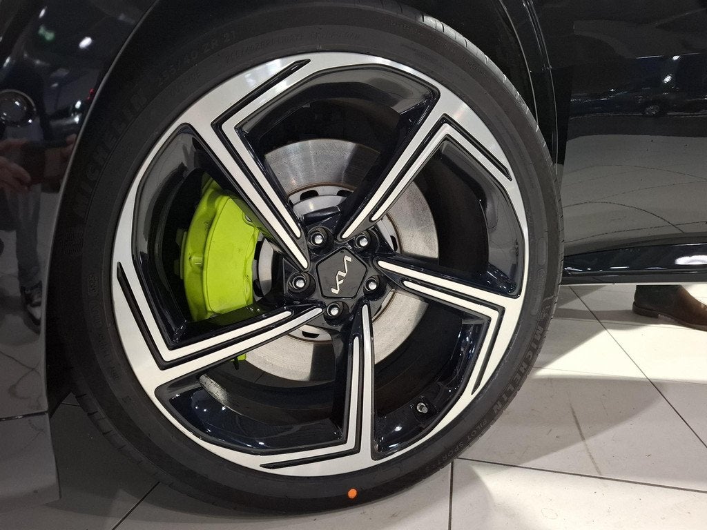 Kia EV6 GT AWD 77.4 kWh 585 PK, Uniek 1559 km, Panorama Dak,, Auto's, Alcantara, Origineel Nederlands, Vierwielaandrijving, EV6