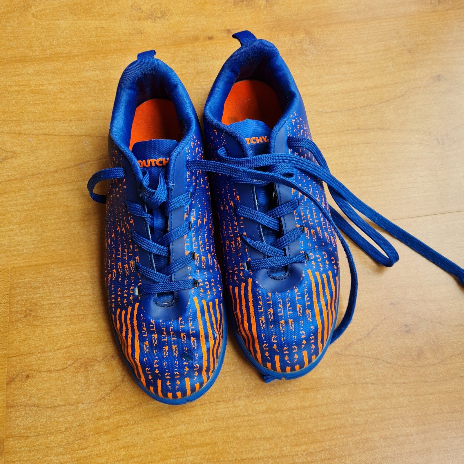 Zaalvoetbalschoenen maat 35, Maat XS of kleiner, Ophalen of Verzenden, Gebruikt, Schoenen