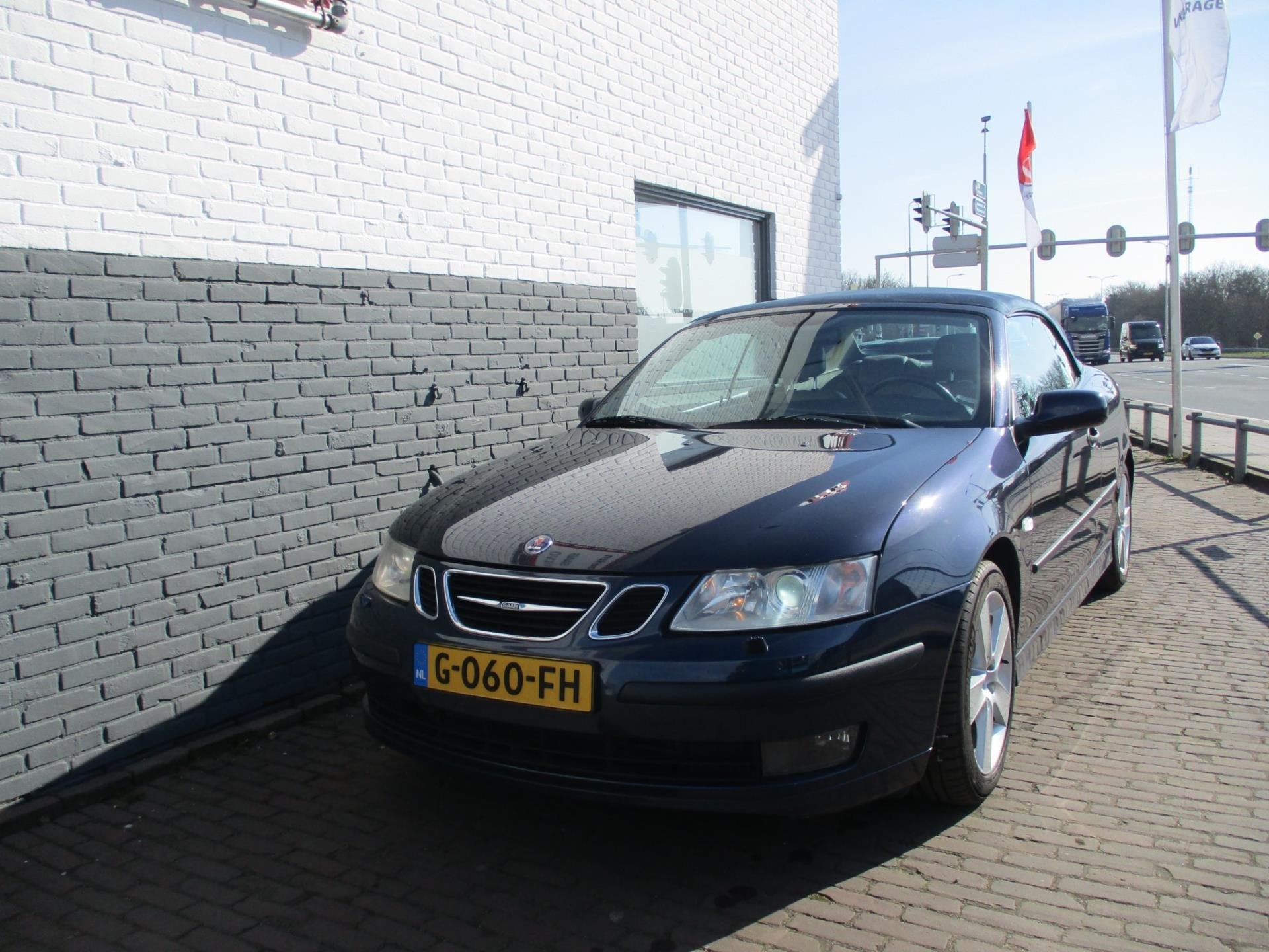 Saab 9-3 Cabrio 1.8t Linear, 1998 cc, Gebruikt, 4 cilinders, Leder