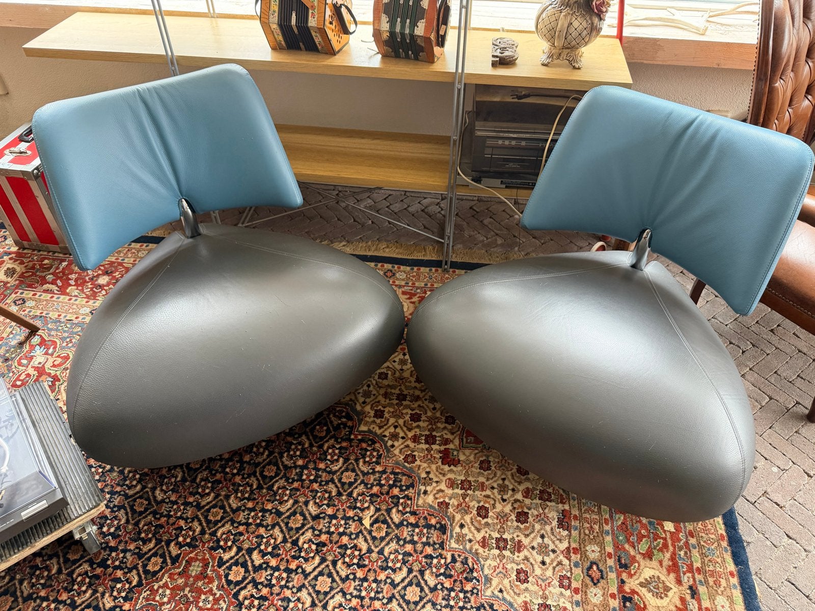 Set van 2 Leolux Parabolica fauteuils - Grijs/Blauw leer, Gebruikt, Twee, Leer, Ophalen of Verzenden