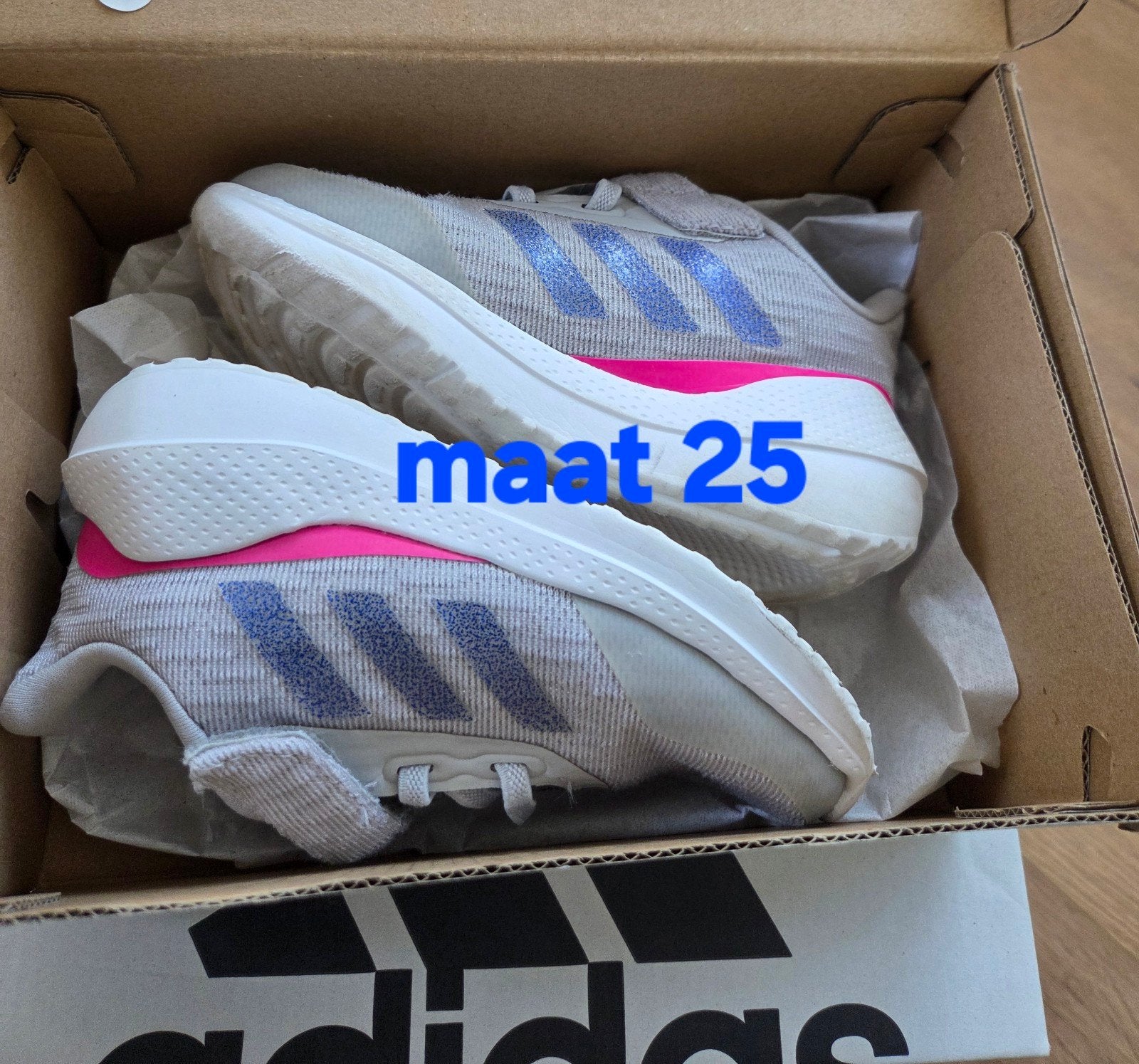Meisjes sneaker van adidas maat 25, Kinderen en Baby's, Adidas, Meisje, Ophalen of Verzenden, Gebruikt