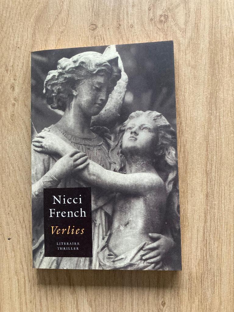 Boek Nicci French, Ophalen of Verzenden, Gelezen
