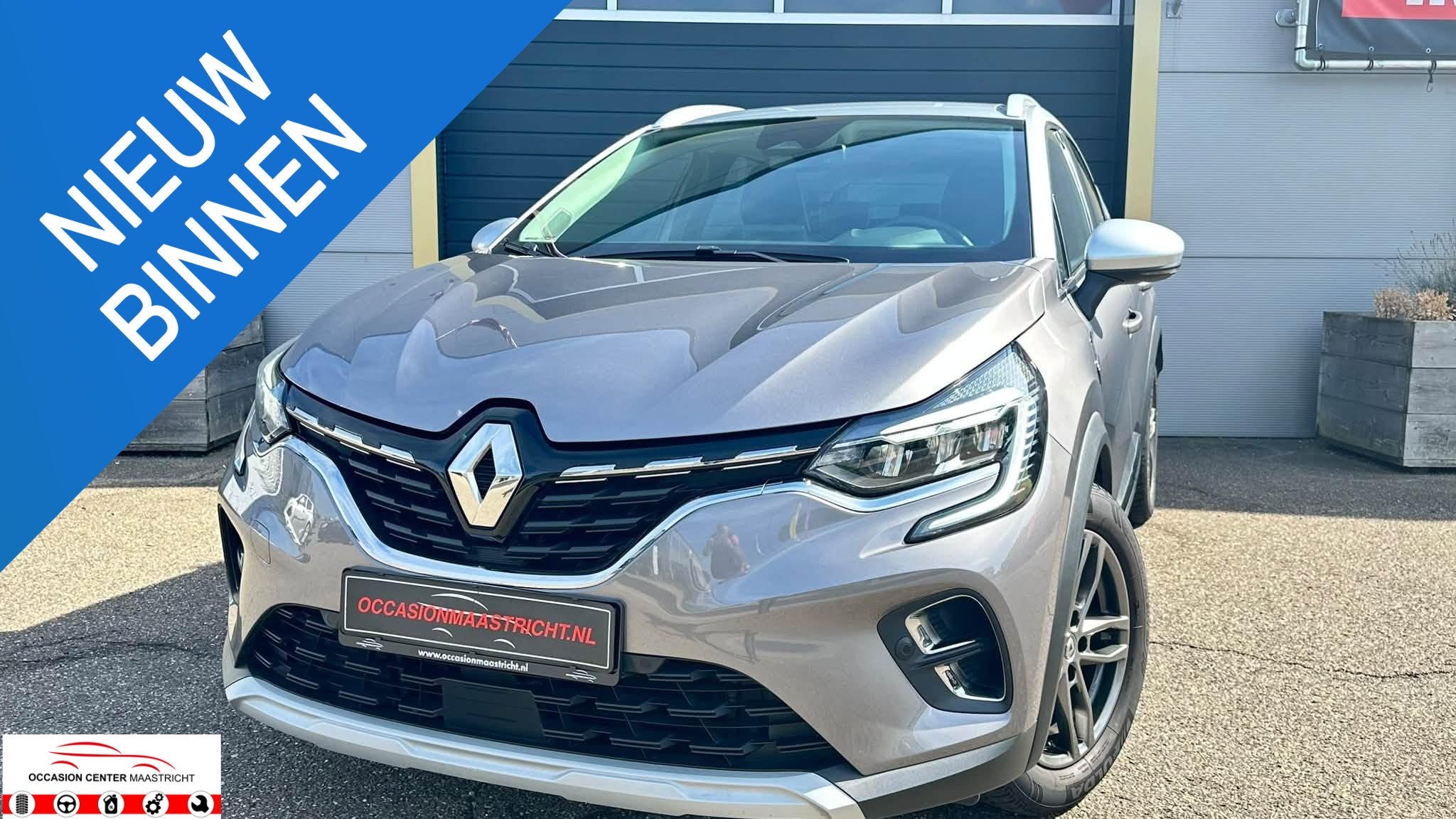 Renault Captur 1.6 E-Tech Plug-in Hybrid 160 Intens, Auto's, Stof, Gebruikt, 4 cilinders, Met garantie (alle)