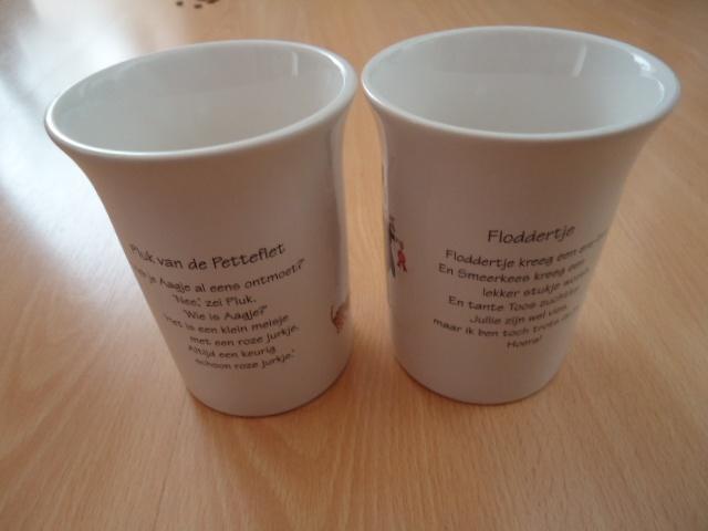 2 mokken, Annie M.G Schmidt & Fiep Westendorp. ism D.E, Huis en Inrichting, Keuken | Servies, Ophalen of Verzenden, Zo goed als nieuw