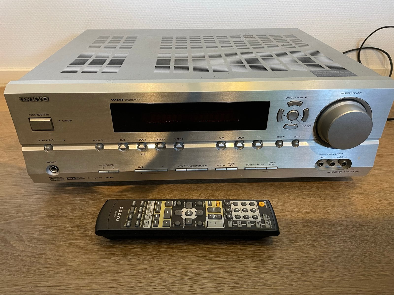 Onkyo TX-SR504E AV Receiver met afstandsbediening, Ophalen, Zo goed als nieuw, 60 tot 120 watt, Onkyo