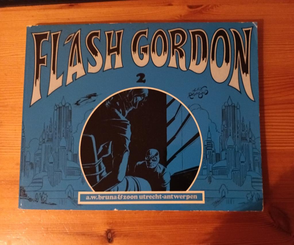 Stripboek Flash Gordon 2, Eén stripboek, Ophalen of Verzenden, Gelezen, Alex Raymond