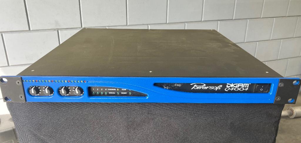 Powersoft Q4004, Ophalen, Gebruikt, 500 tot 1000 watt, P.A.