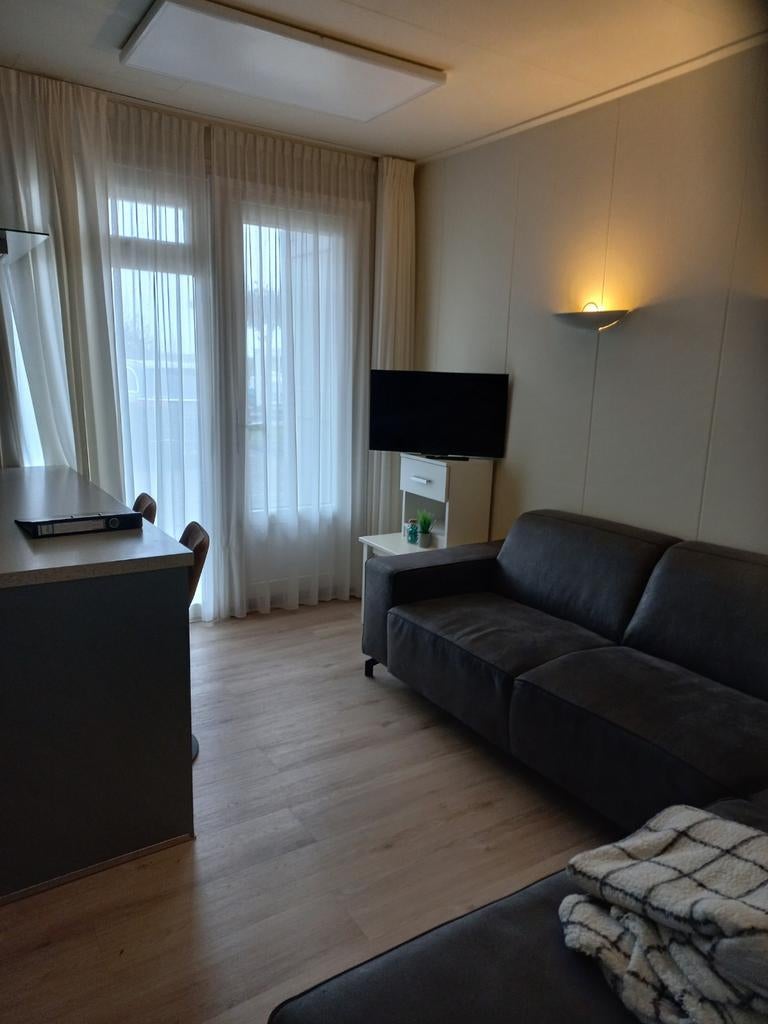 Studio 1 pers. Tijdelijk te huur v.a. juli a.s., Huizen en Kamers