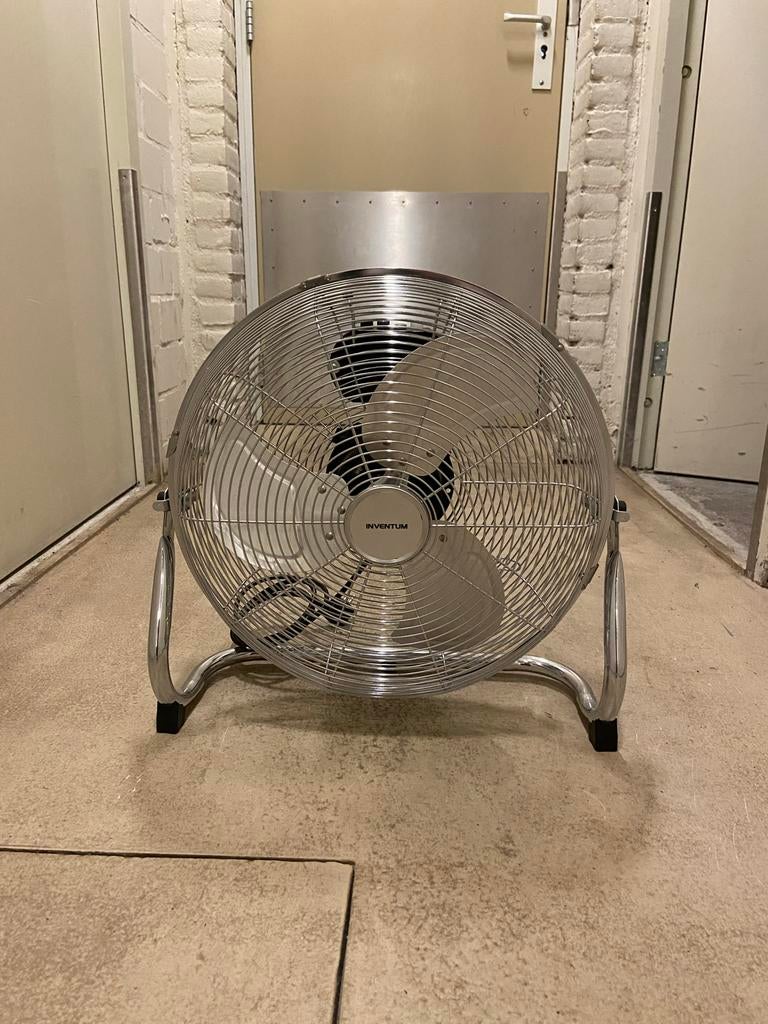 Inventum vloerventilator, Ophalen, Zo goed als nieuw, Vloerventilator