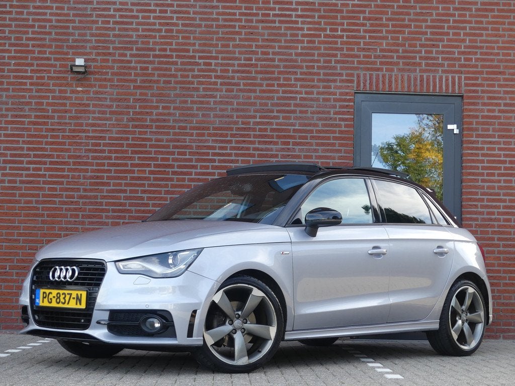Audi A1 Sportback 1.4 TFSI Pro Line S / Automaat / Panoramad, Auto's, Audi, Euro 5, Stof, Zwart, 4 cilinders