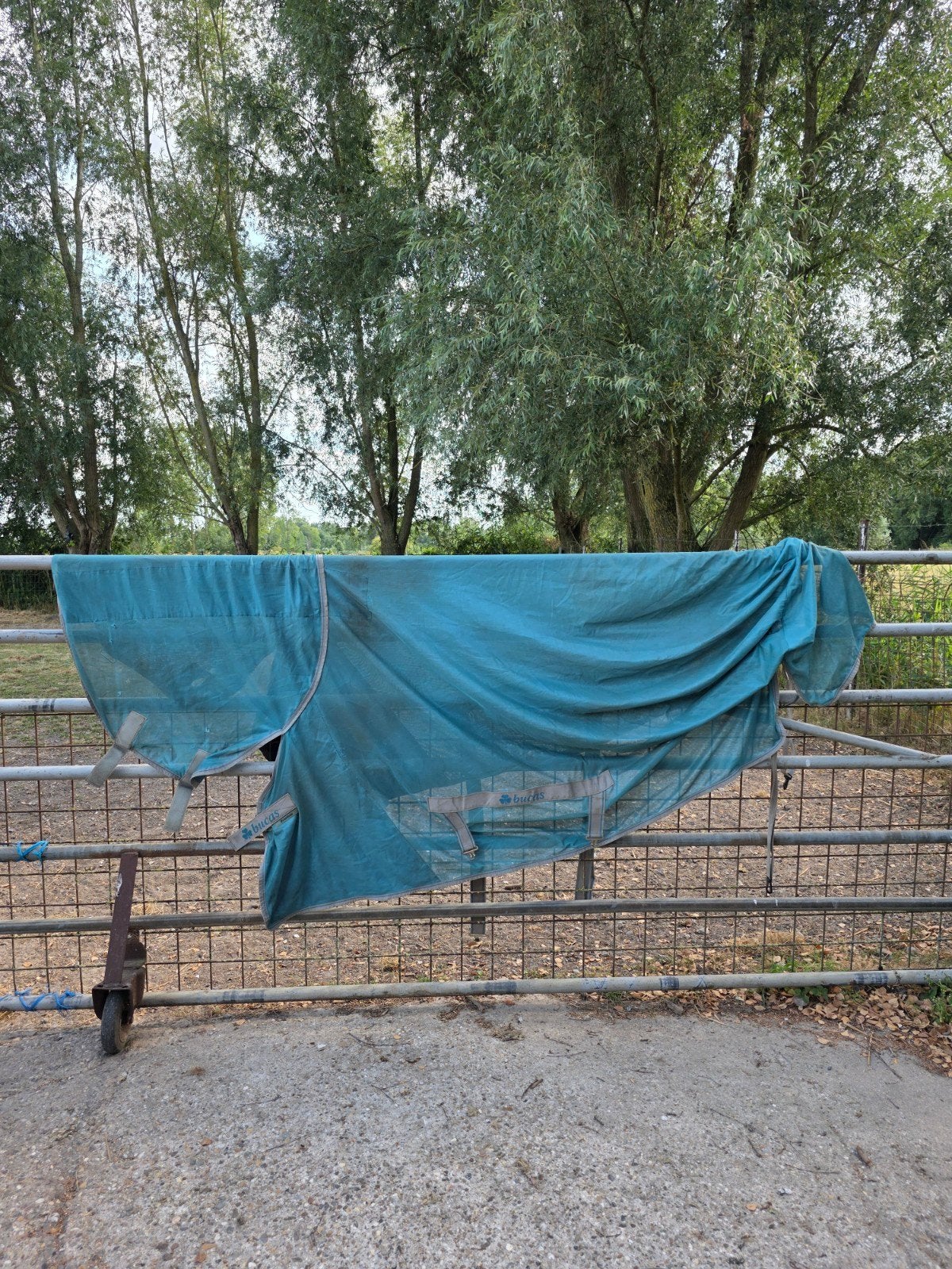 Bucas vliegendeken met Hals 185, Dieren en Toebehoren, Paarden en Pony's | Dekens en Dekjes, Ophalen of Verzenden, Gebruikt