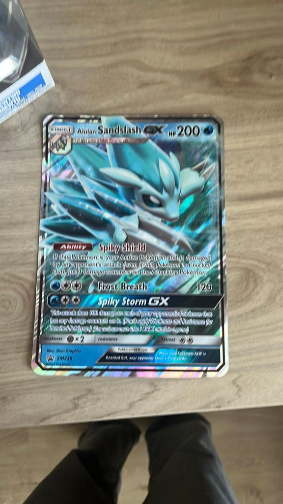 Grote en zeldzame Pokémon kaarten - Topkwaliteit, Ophalen, Zo goed als nieuw, Meerdere kaarten, Foil