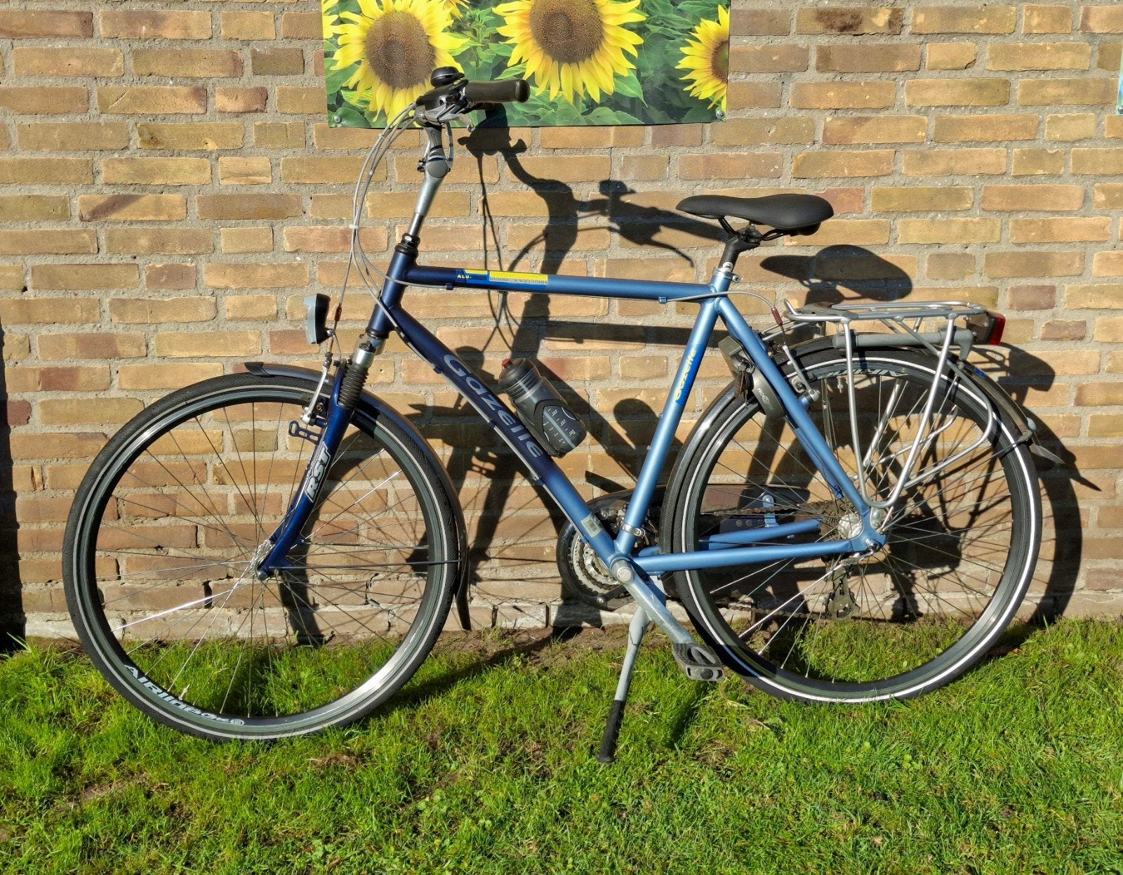 Foto 2 van Gazelle Bahia Track & Trail 28 inch - 3x8 versnellingen