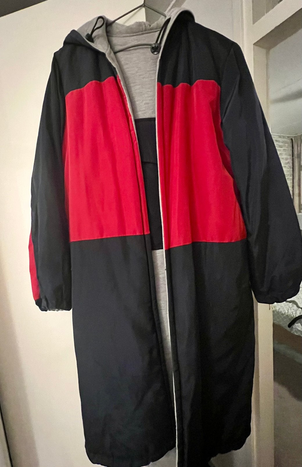 Lange reversible jas (dubbelzijdig)marineblauw/rood en grijs, Kleding | Heren, Jassen | Winter, Ophalen of Verzenden, Zo goed als nieuw