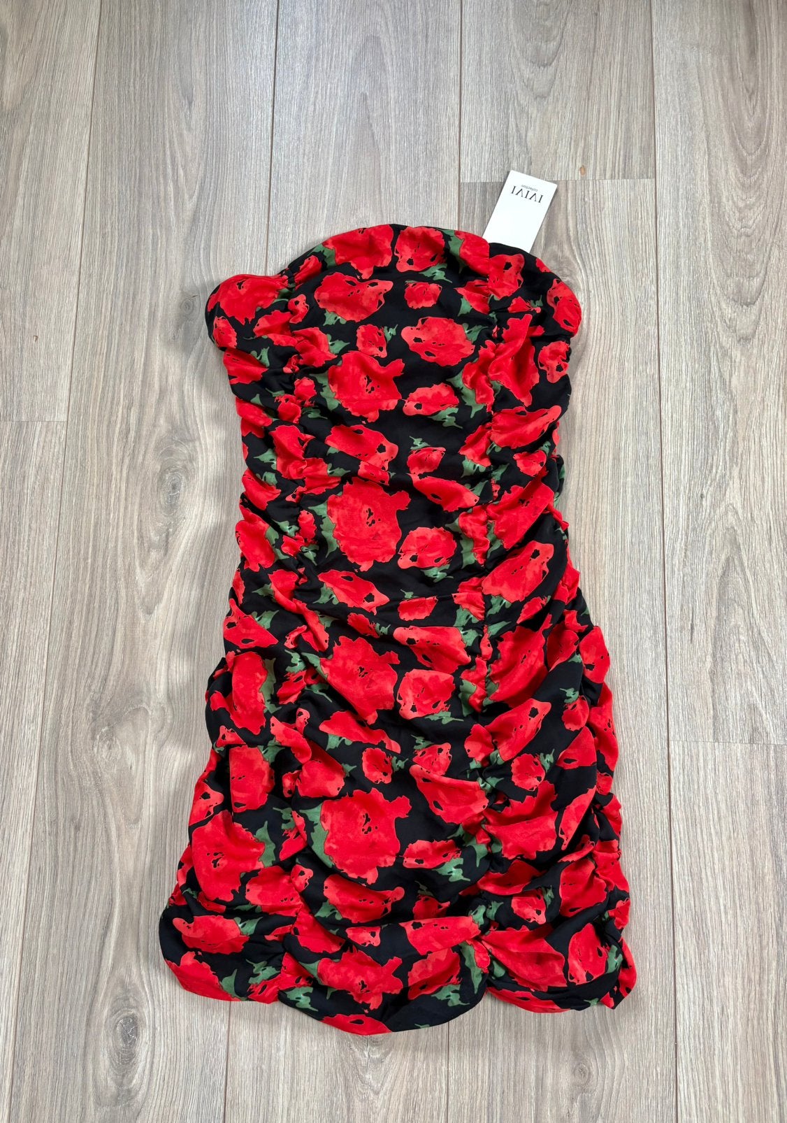 Nieuw! Strapless Ivivi jurkje - maat M, Maat 38/40 (M), Nieuw, Ophalen of Verzenden, Boven de knie