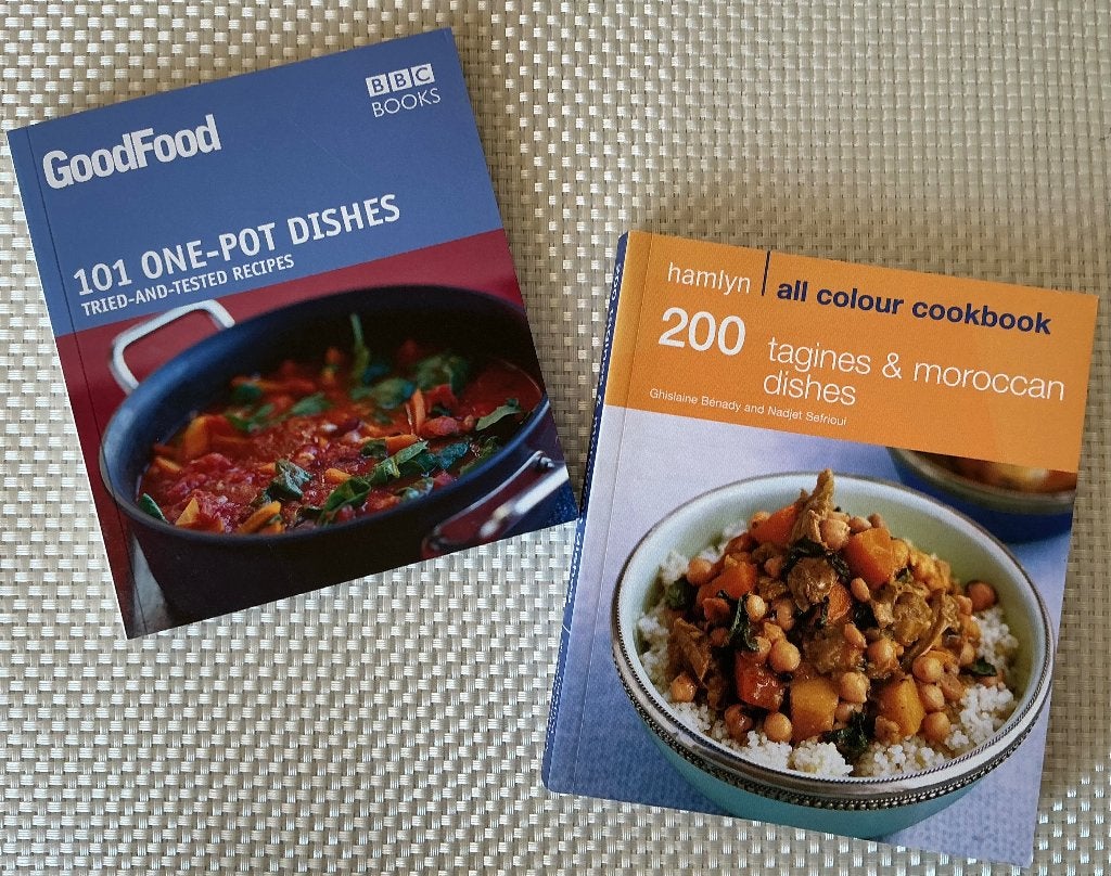 2 compacte kookboekjes (engelstalig), Onbekend, Voorgerechten en Soepen, Ophalen of Verzenden, Zo goed als nieuw