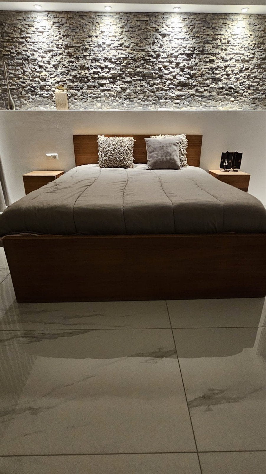 Teakhouten bedframe Goossens 180x200 met nachtkastje, Huis en Inrichting, Slaapkamer | Bedden, Gebruikt, Bruin, Tweepersoons, Ophalen of Verzenden