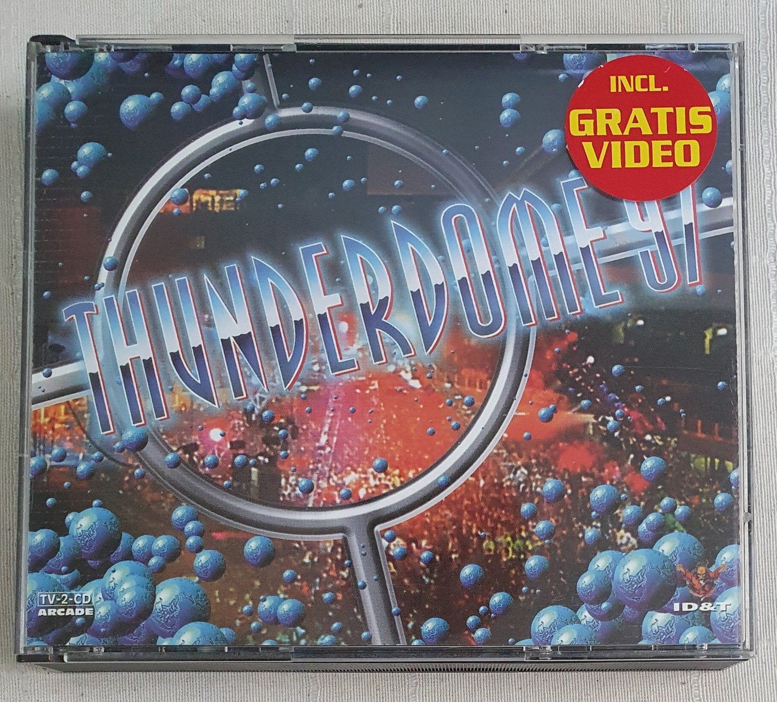 2CD Thunderdome '97 - 1997, Cd's en Dvd's, Cd's | Dance en House, Zo goed als nieuw, Inclusief boekje, Verzenden