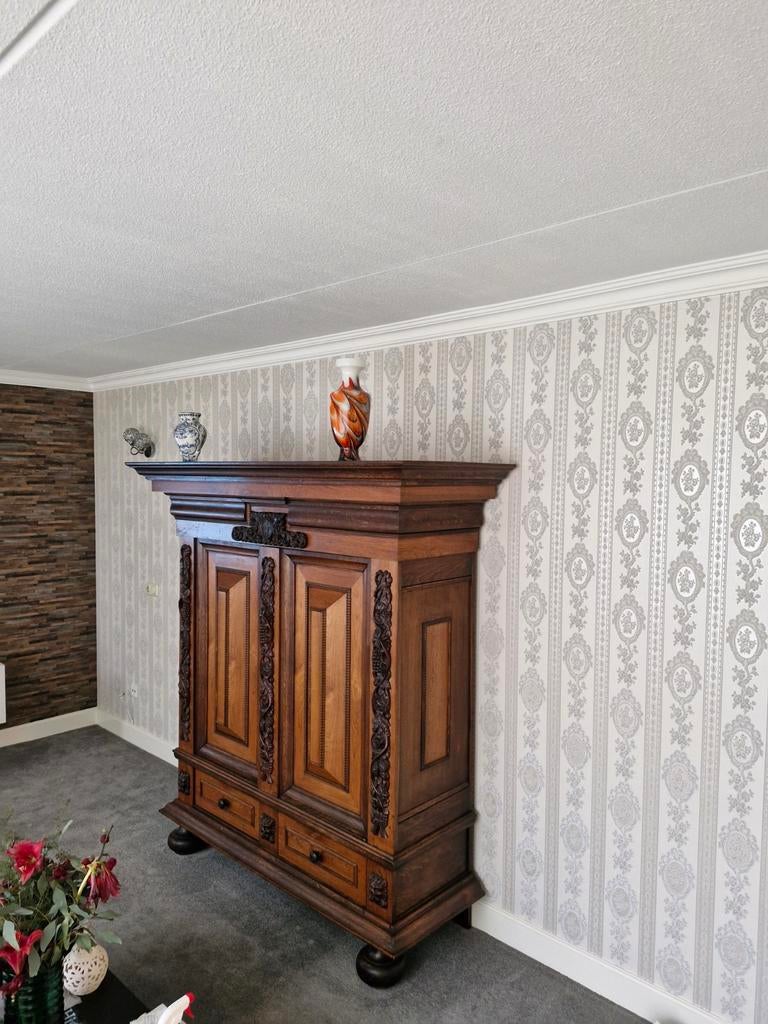 Kast, Ophalen