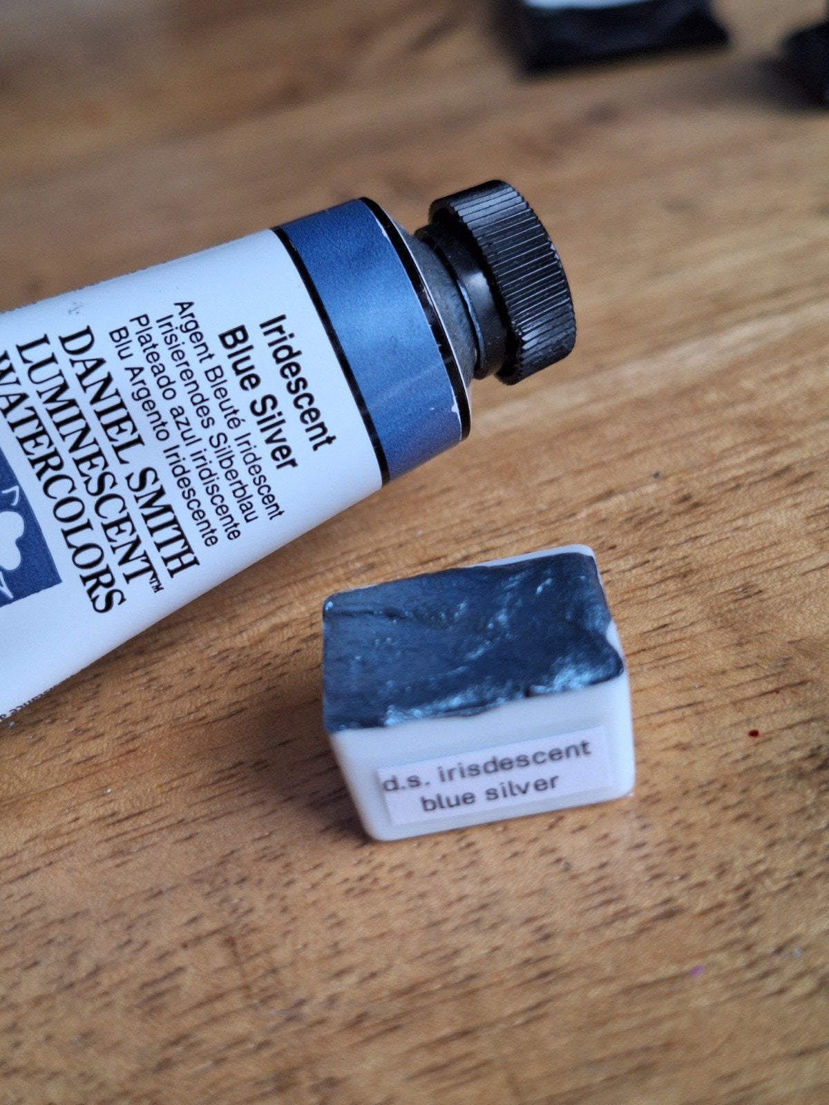 Daniel Smith Iridescent Blue Silver aquarelverf (½ napje), Hobby en Vrije tijd, Ophalen of Verzenden, Nieuw, Waterverf
