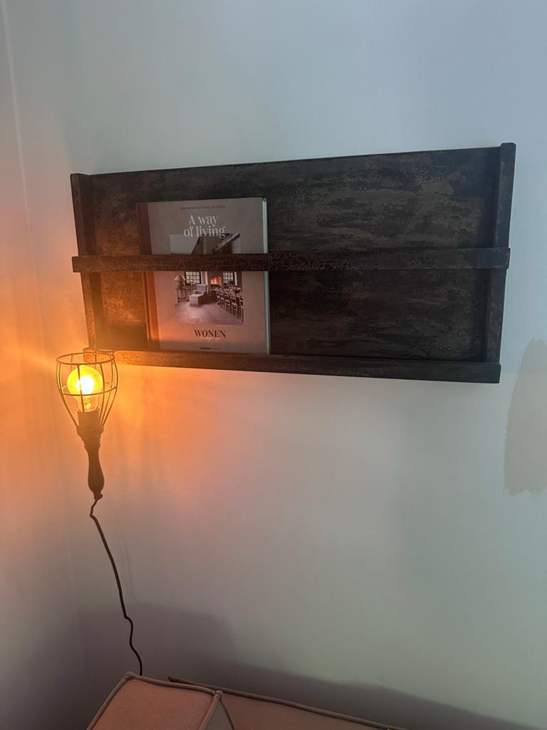 Landelijke Boekenstandaard - Rustieke Wanddecoratie, Huis en Inrichting, Woonaccessoires | Overige, Hout, Gebruikt, Ophalen of Verzenden
