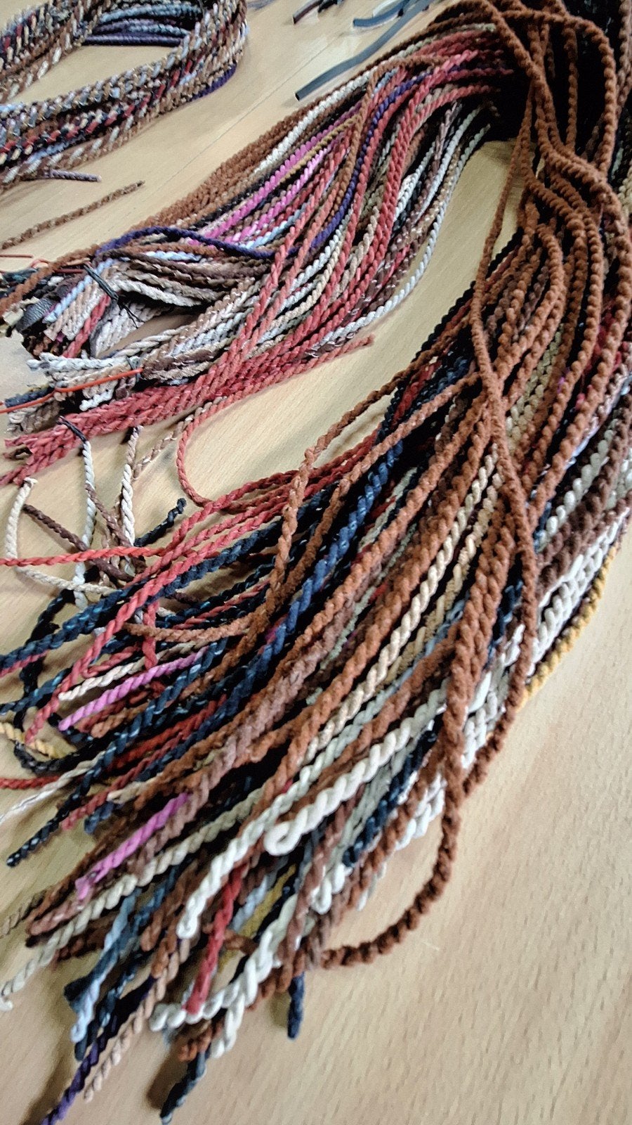 Aparte getwijnde lederen veters,1 euro per stuk., Hobby en Vrije tijd, T.K Leder., Info@tk-leder.nl, Draad, Nieuw