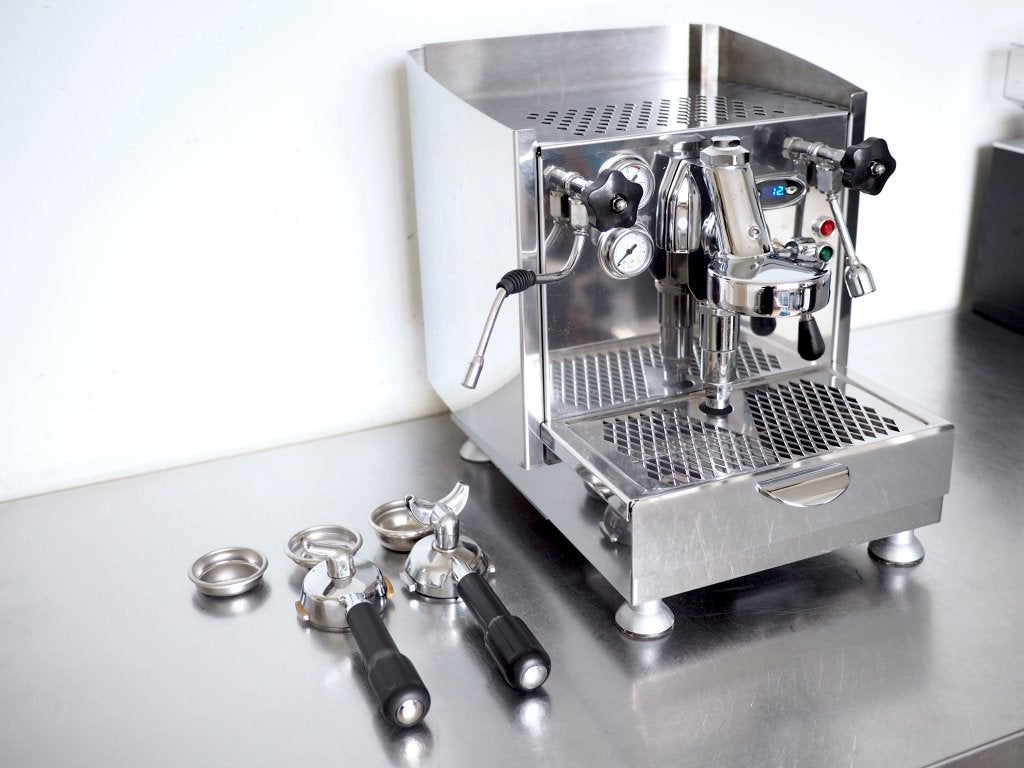 Izzo Alex Duetto dubbelboiler PID rotatiepomp gereviseerd, Witgoed en Apparatuur, Koffiezetapparaten, Refurbished, Gemalen koffie