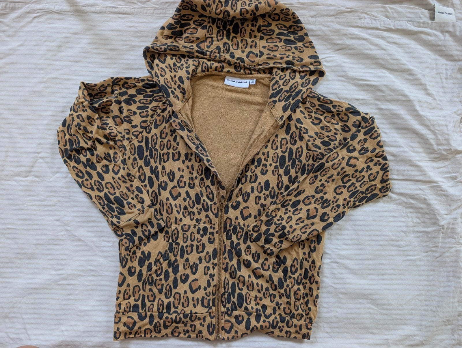 Mini Rodini panterprint vest maat 128/134, Ophalen of Verzenden, Gebruikt, Meisje, Trui of Vest