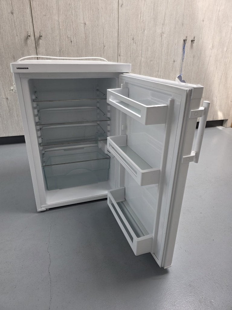 Koelkast (met storing), Ophalen, Zonder vriesvak, Minder dan 85 cm, 200 liter of meer