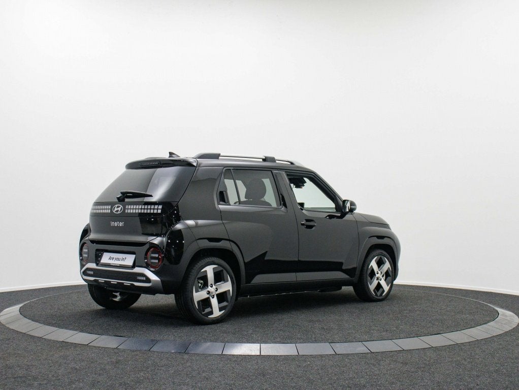 Hyundai Inster Evolve 49 kWh | Techpack | Winterpack | Warmt, Auto's, Gebruikt, Zwart, Origineel Nederlands, SUV of Terreinwagen