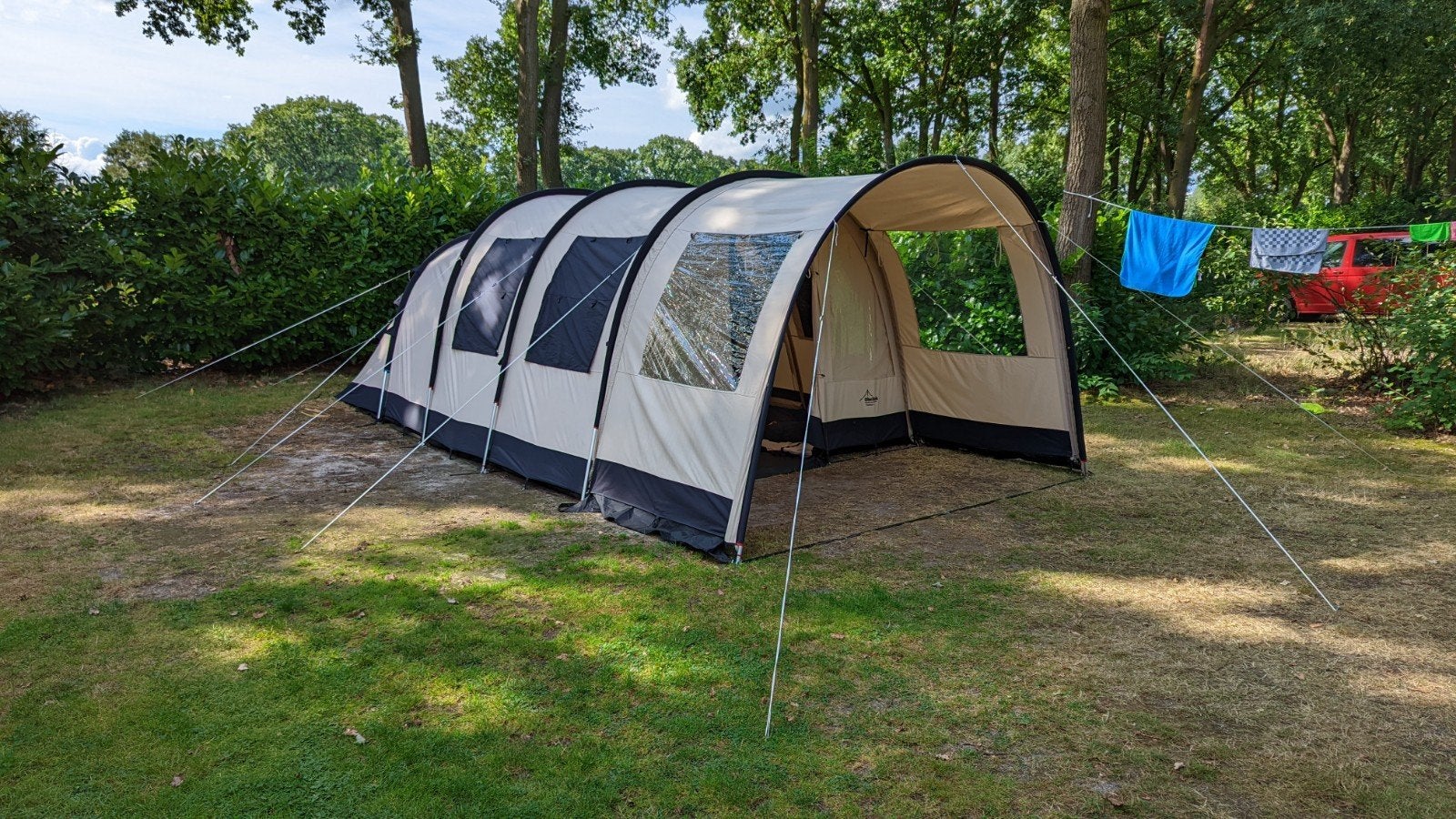 Obelink Familia 4 tent - Zo goed als nieuw, Caravans en Kamperen, Ophalen, Zo goed als nieuw, Tot en met 4