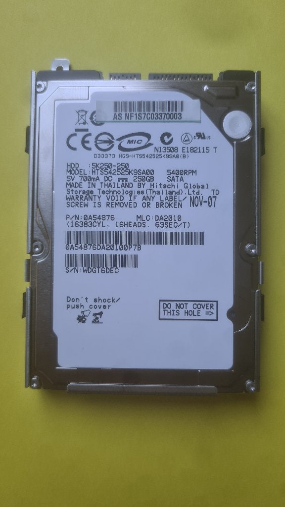 Hitachi Travelstar 250GB HDD, Ophalen, Intern, Gebruikt, Laptop