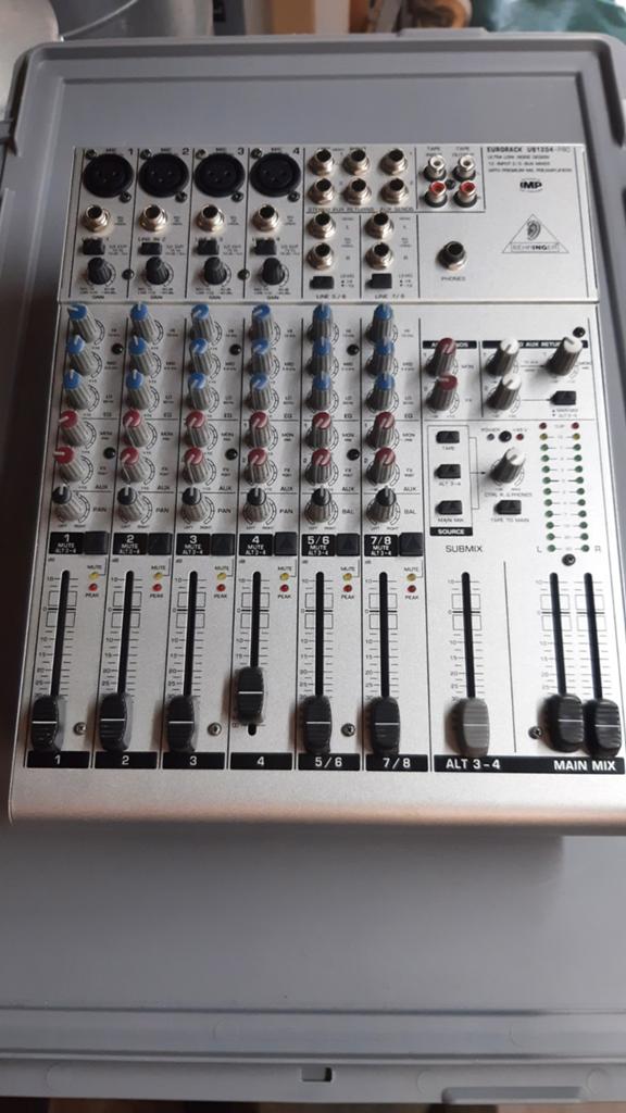 Behringer eurorack ub1204-pro., Muziek en Instrumenten, Ophalen of Verzenden, Gebruikt, 5 tot 10 kanalen, Microfooningang