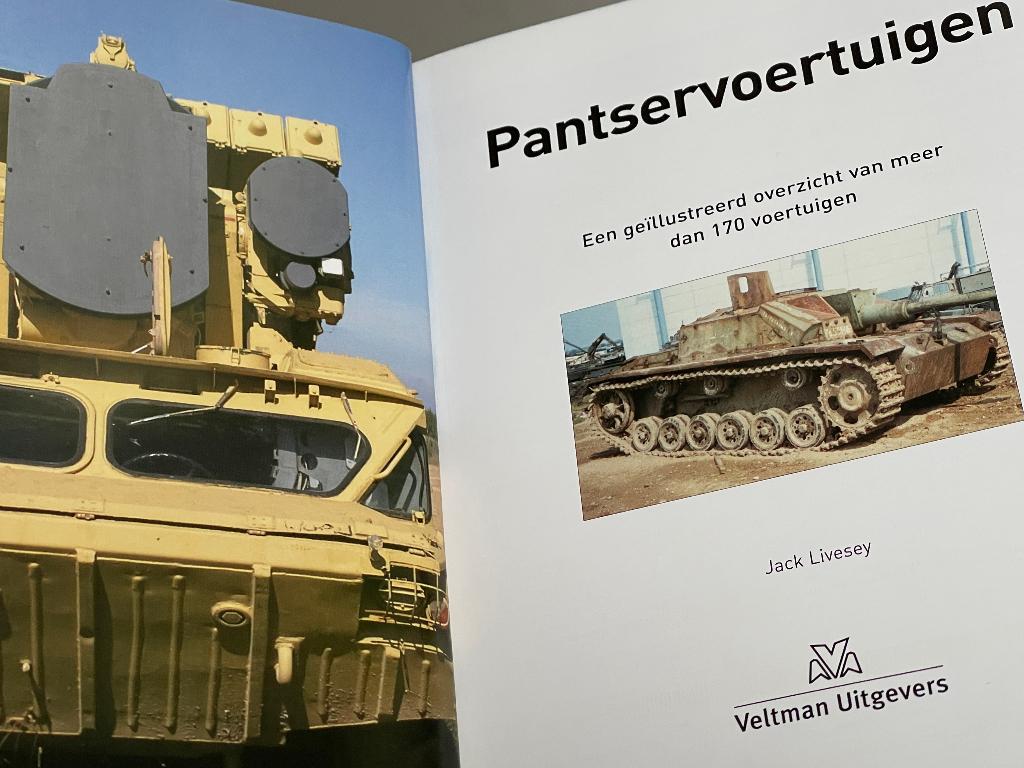 Pantservoertuigen overzicht van meer dan 170 voertuigen 2014, Boeken, Niet van toepassing, Ophalen of Verzenden, Zo goed als nieuw