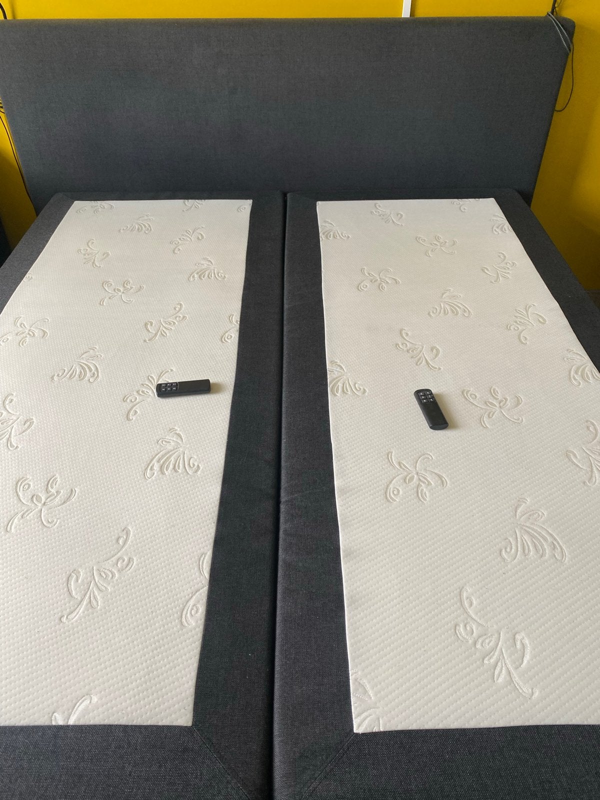 Verstelbaar tweepersoonsbed met afstandsbediening, Ophalen, 210 cm, Tweepersoons, 180 cm